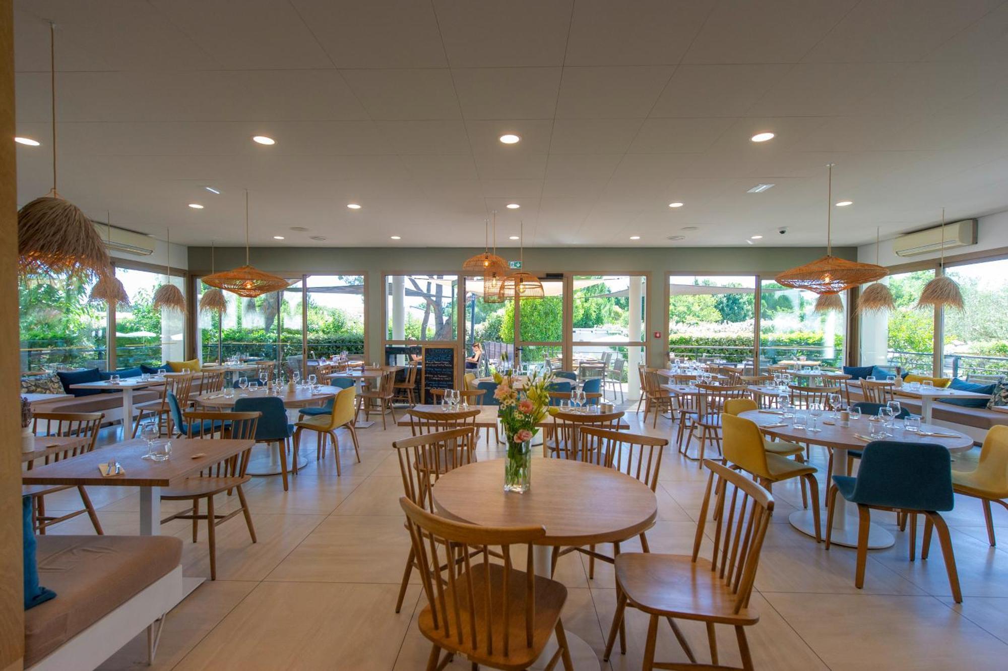 Kyriad Montpellier Est - Lunel Hotel 3*